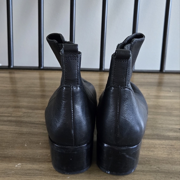 Marc Fisher Unify Bootie - Picture 4 of 7